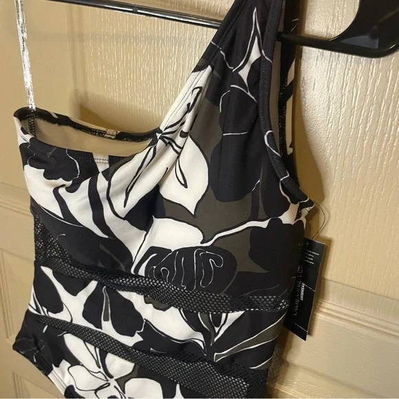 Carmen Marc Valvo One Shoulder One Piece Swimsuit, Women's Size 8 NEW MSRP $106 - Picture 2 of 7